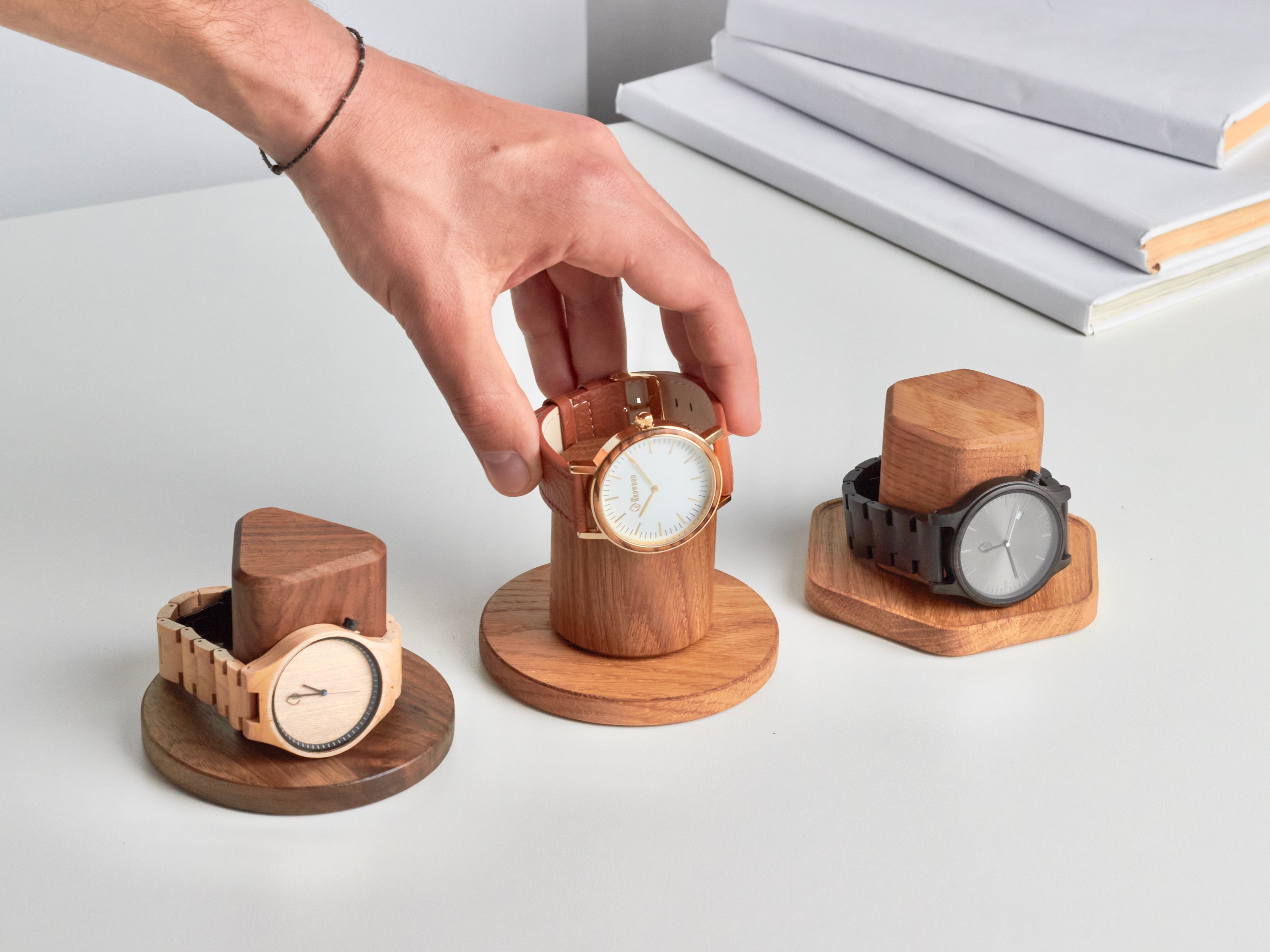 Watch stand – thehrdwood