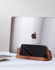 Dragon laptop stand