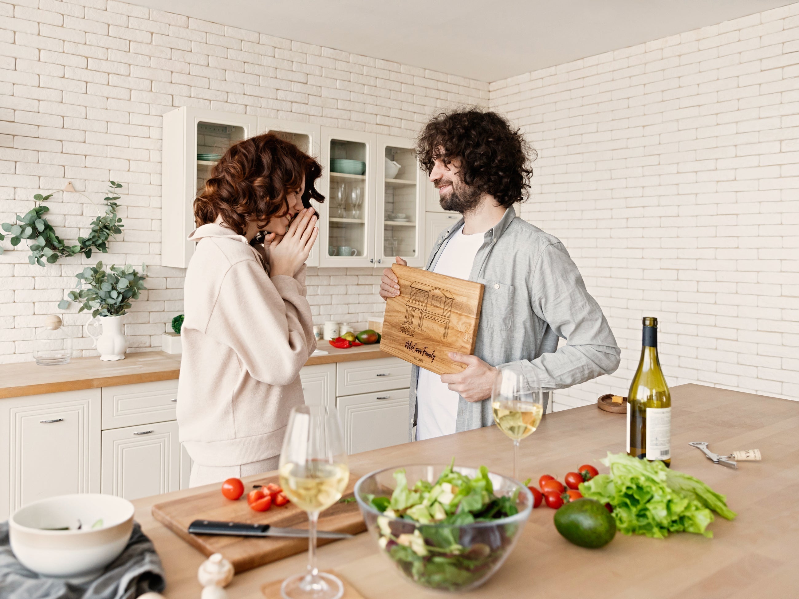 Personalized cutting board – TheHrdwood