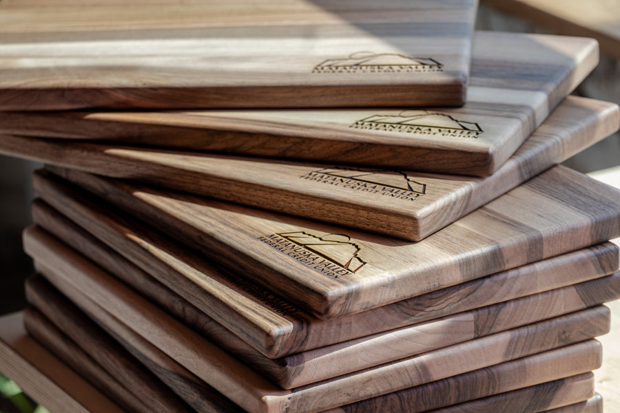 Custom cutting board for luxury corporate gifts