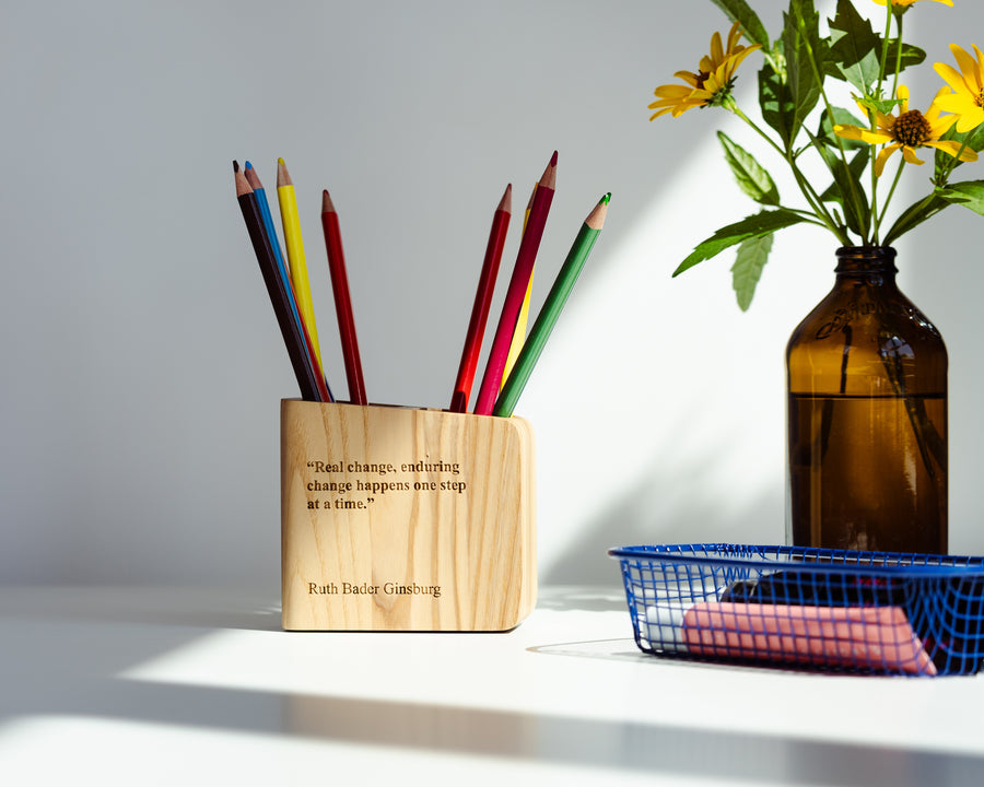 Pen holder