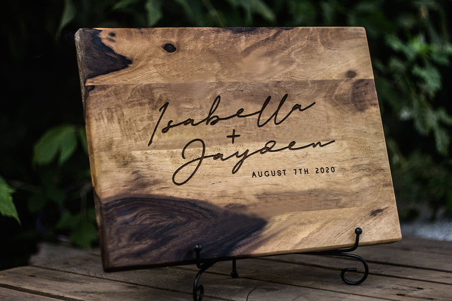 Personalized cutting board - wedding gift 🤵👰